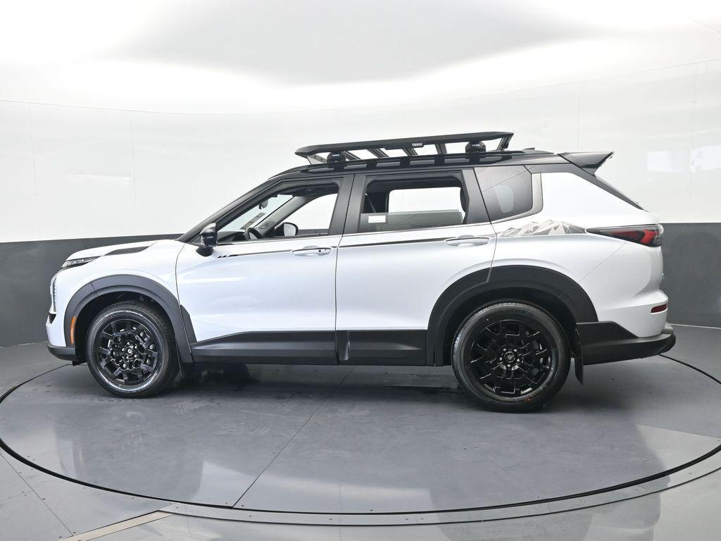 new 2026 Mitsubishi Outlander car, priced at $34,335