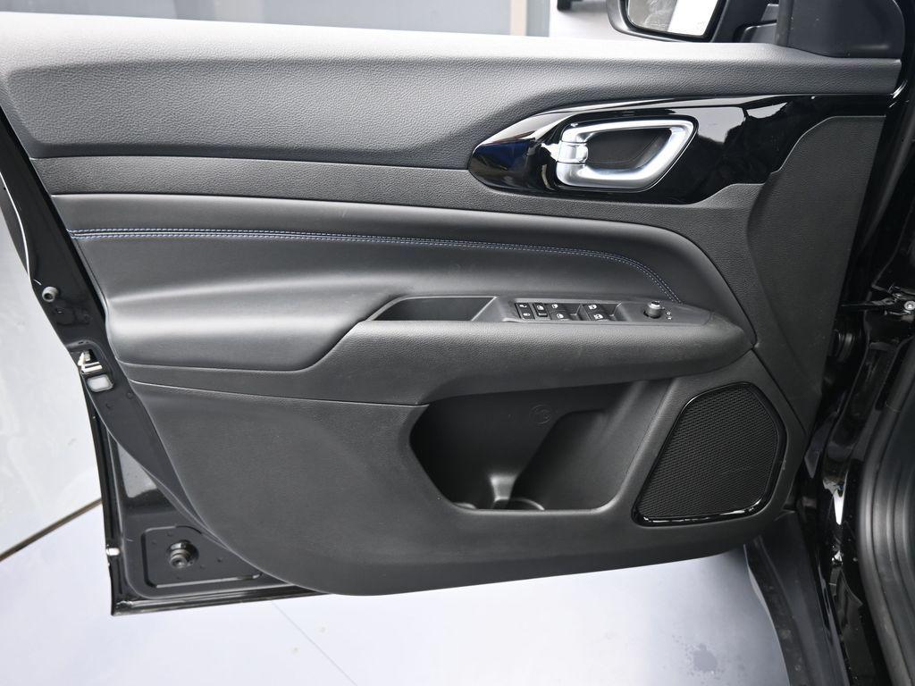 new 2026 Jeep Compass car, priced at $29,410