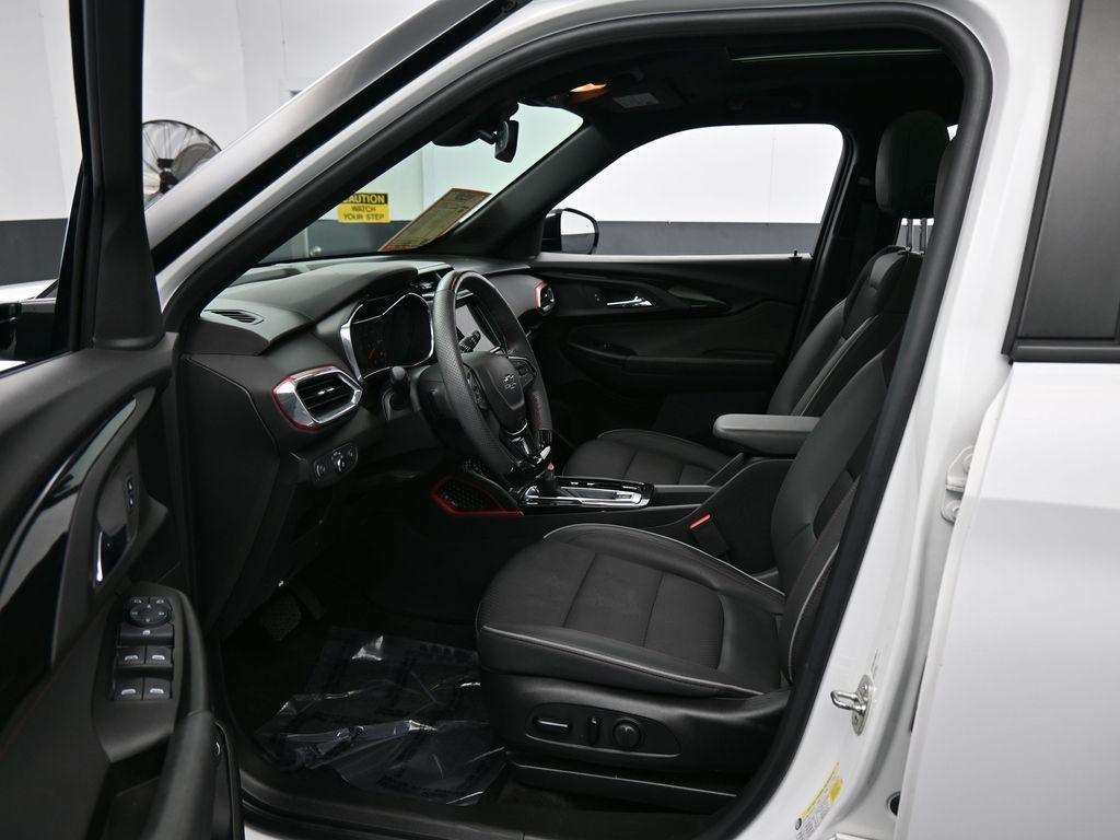 used 2023 Chevrolet TrailBlazer car, priced at $22,991