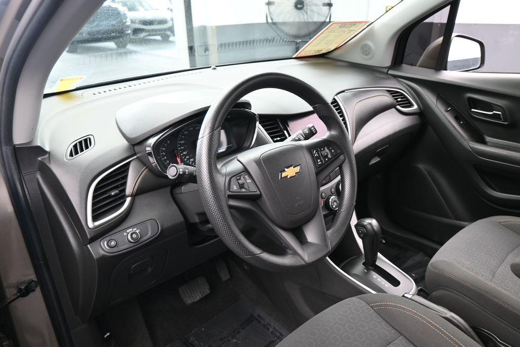 used 2021 Chevrolet Trax car, priced at $12,991