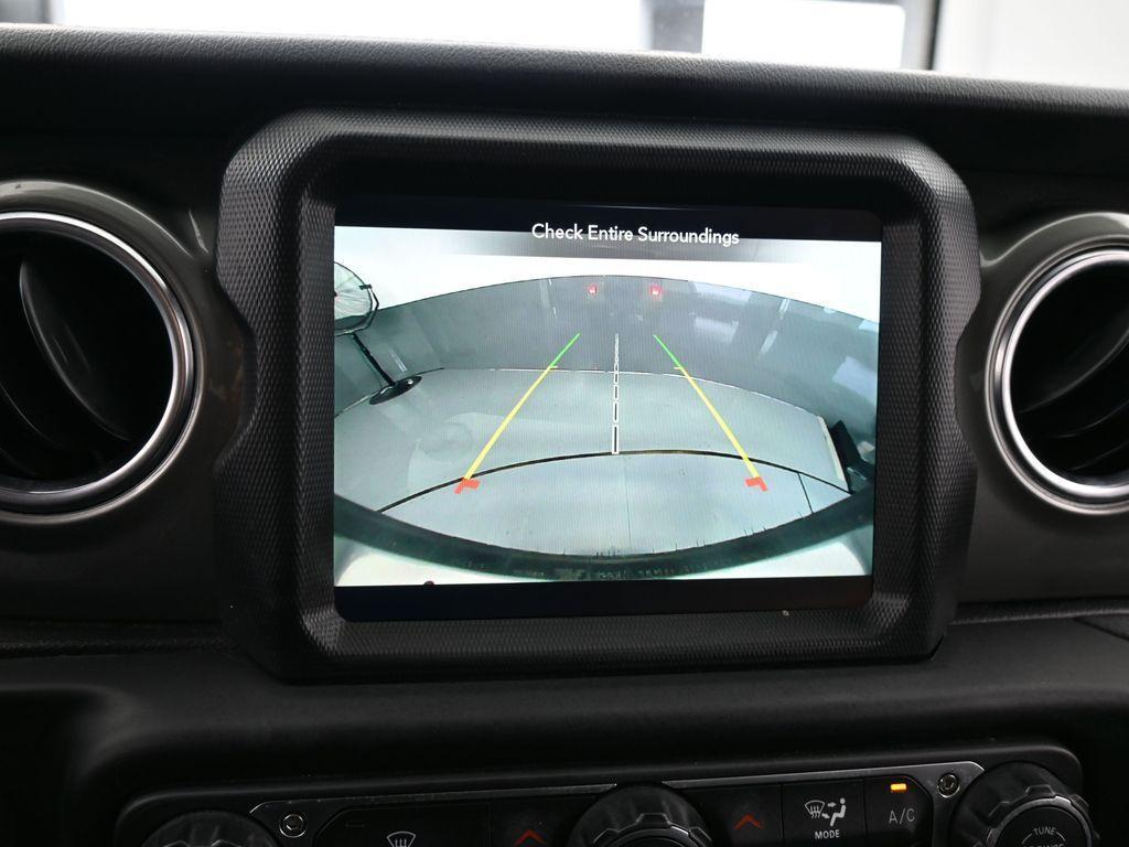 used 2022 Jeep Wrangler Unlimited car, priced at $27,887