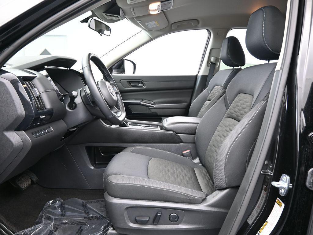 used 2025 Nissan Pathfinder car, priced at $23,890