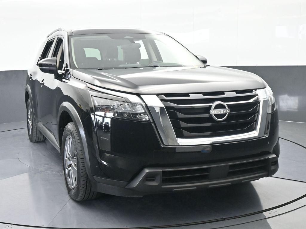 used 2025 Nissan Pathfinder car, priced at $23,890