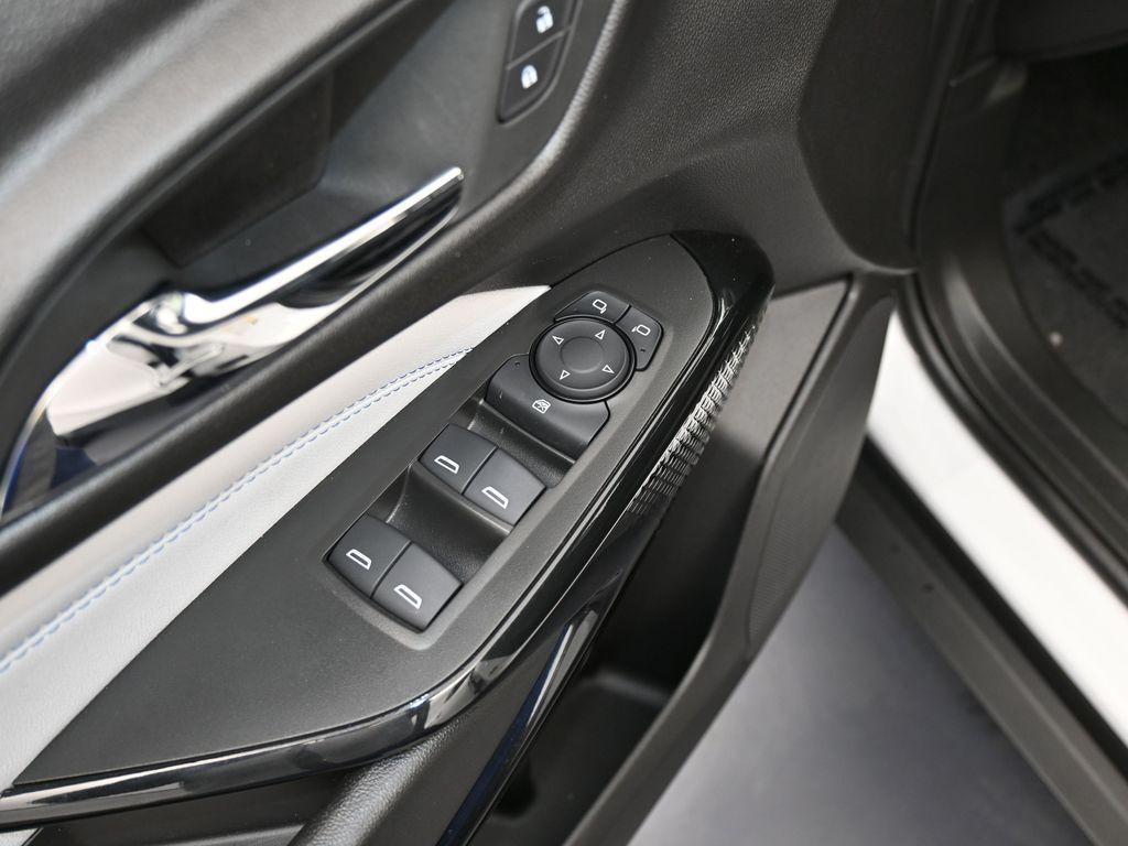 used 2025 Chevrolet Trax car, priced at $20,998