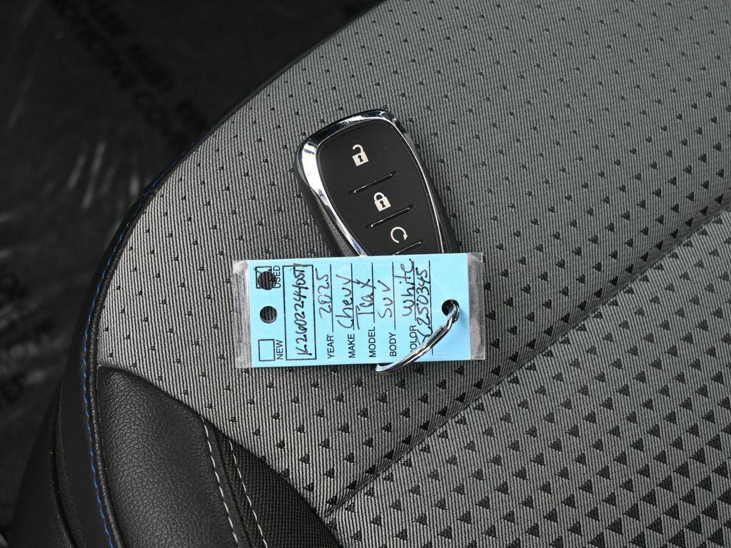 used 2025 Chevrolet Trax car, priced at $20,998