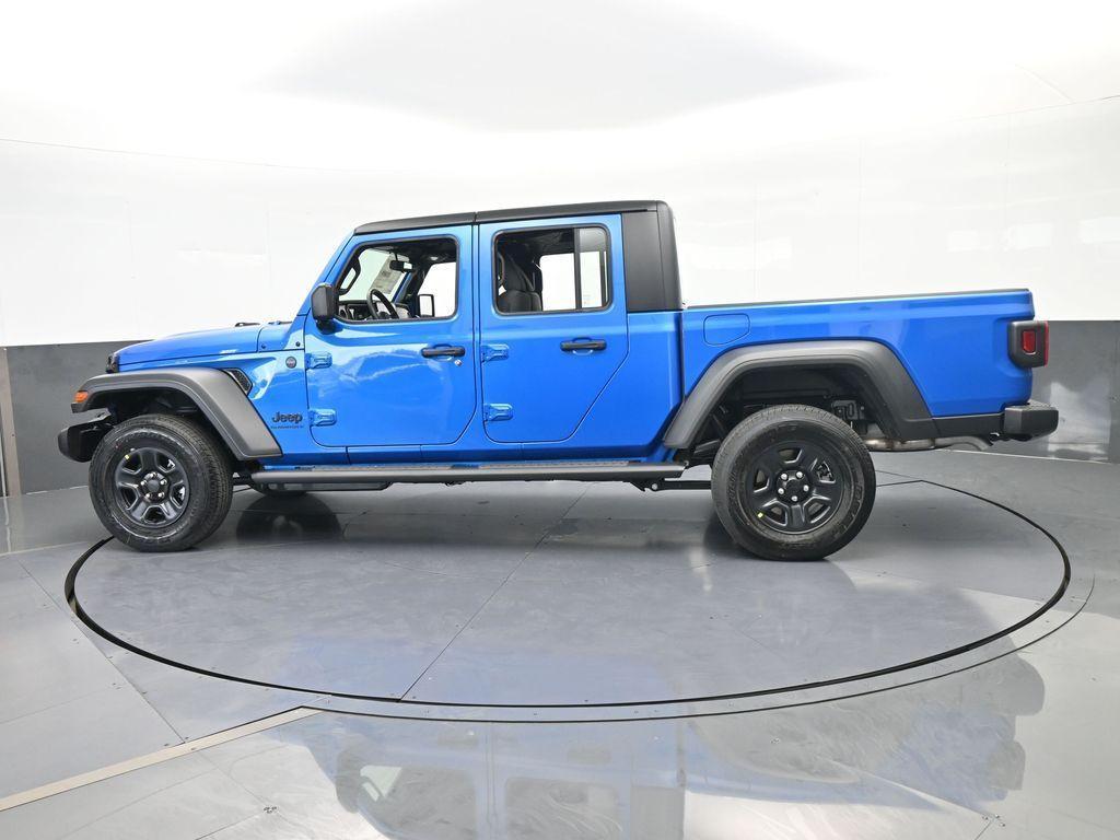new 2026 Jeep Gladiator car, priced at $35,993