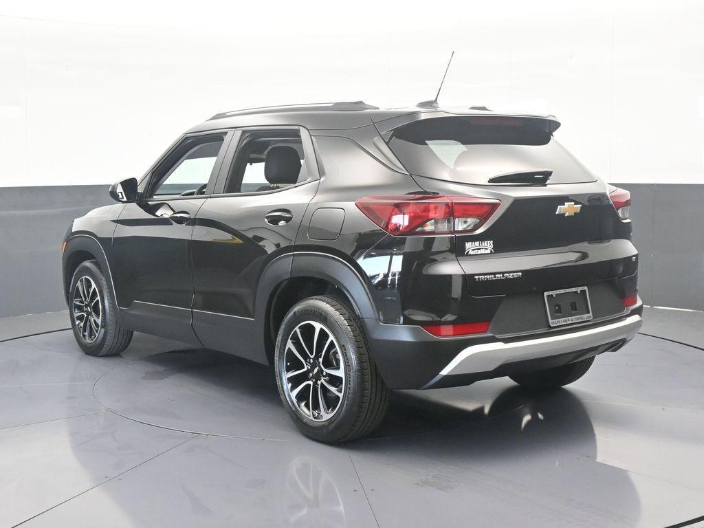 used 2024 Chevrolet TrailBlazer car, priced at $16,996