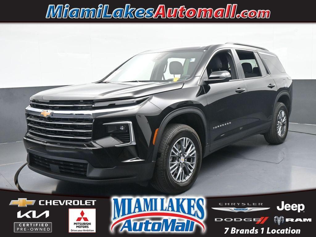 used 2025 Chevrolet Traverse car, priced at $31,660