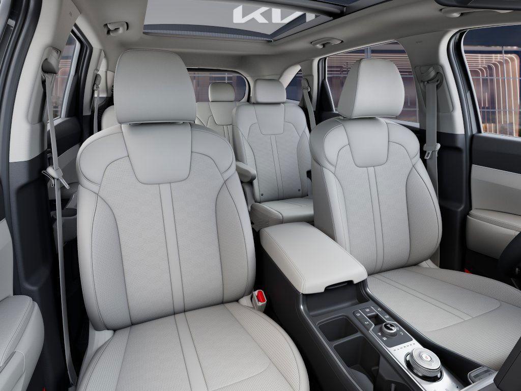 new 2025 Kia Sorento Hybrid car, priced at $34,683