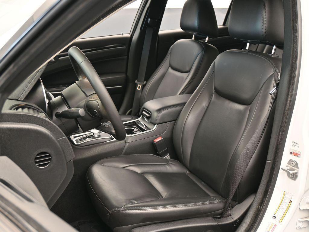 used 2023 Chrysler 300 car, priced at $29,995