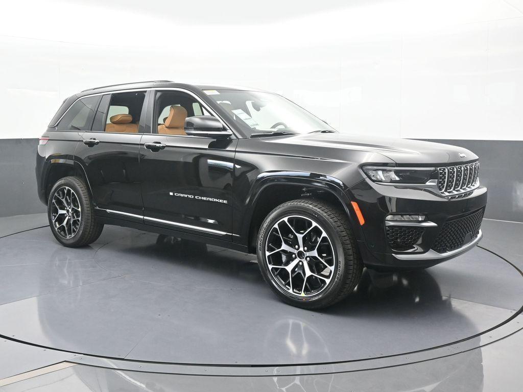 new 2025 Jeep Grand Cherokee car