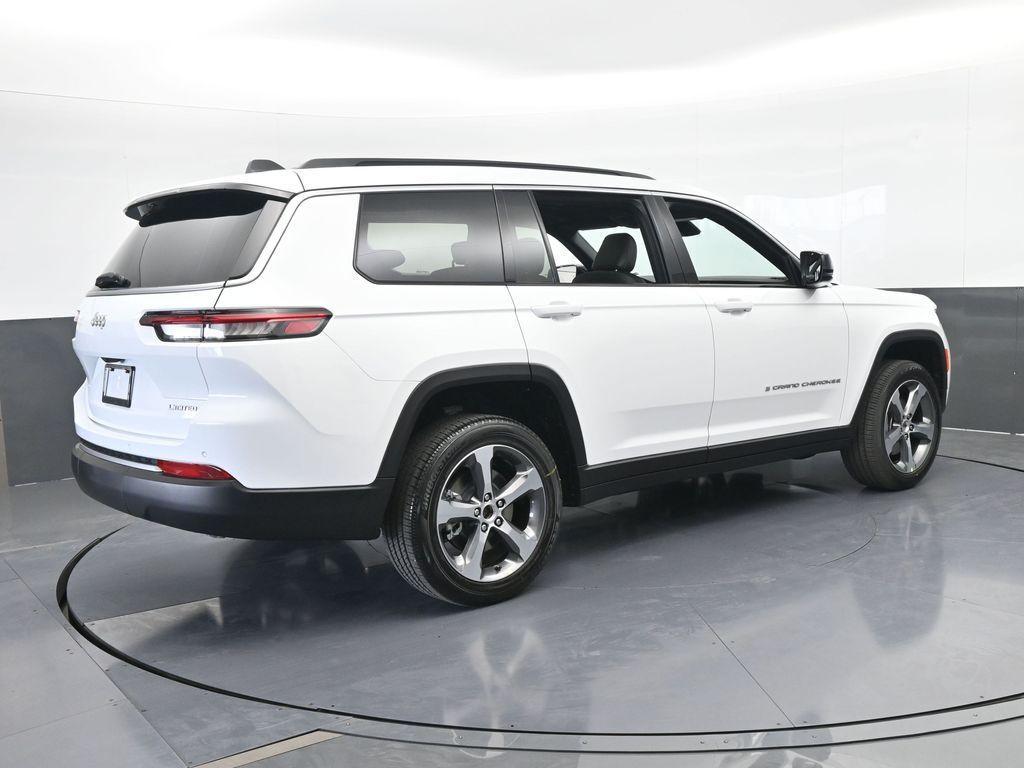 new 2026 Jeep Grand Cherokee L car, priced at $41,313