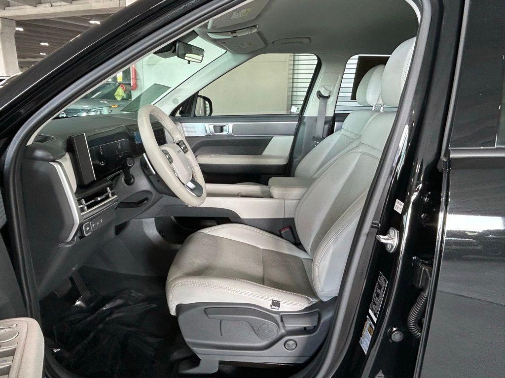 used 2025 Hyundai Santa Fe car, priced at $27,849