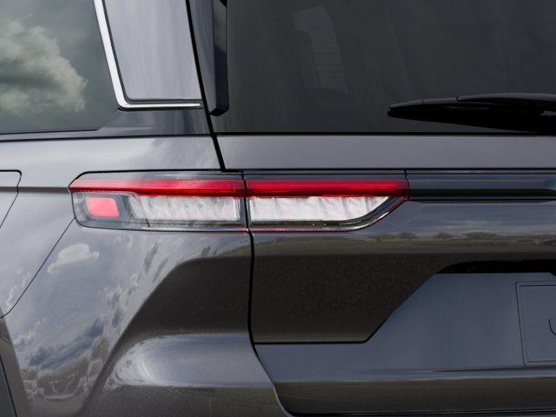 new 2026 Jeep Grand Cherokee car, priced at $37,519