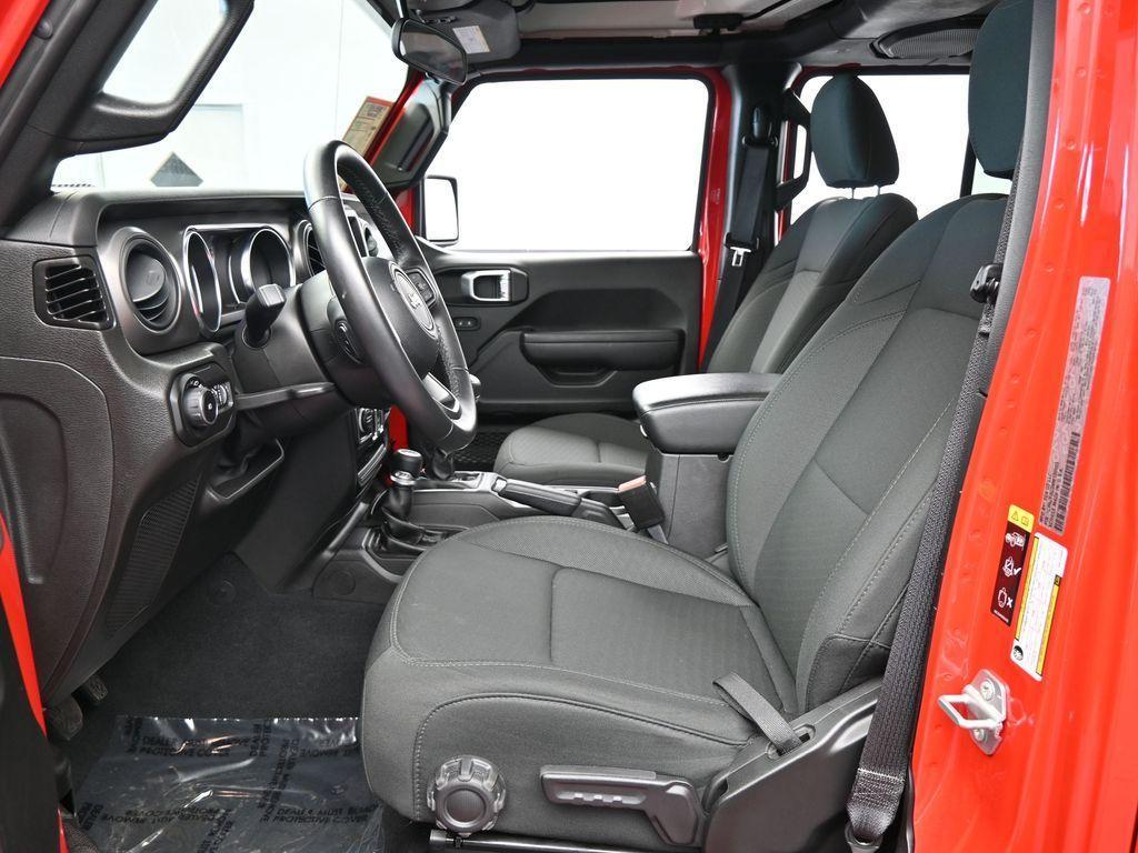 used 2022 Jeep Wrangler Unlimited car, priced at $26,999