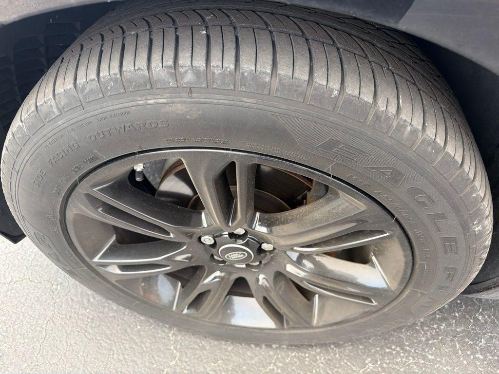used 2020 Land Rover Range Rover Velar car, priced at $22,991