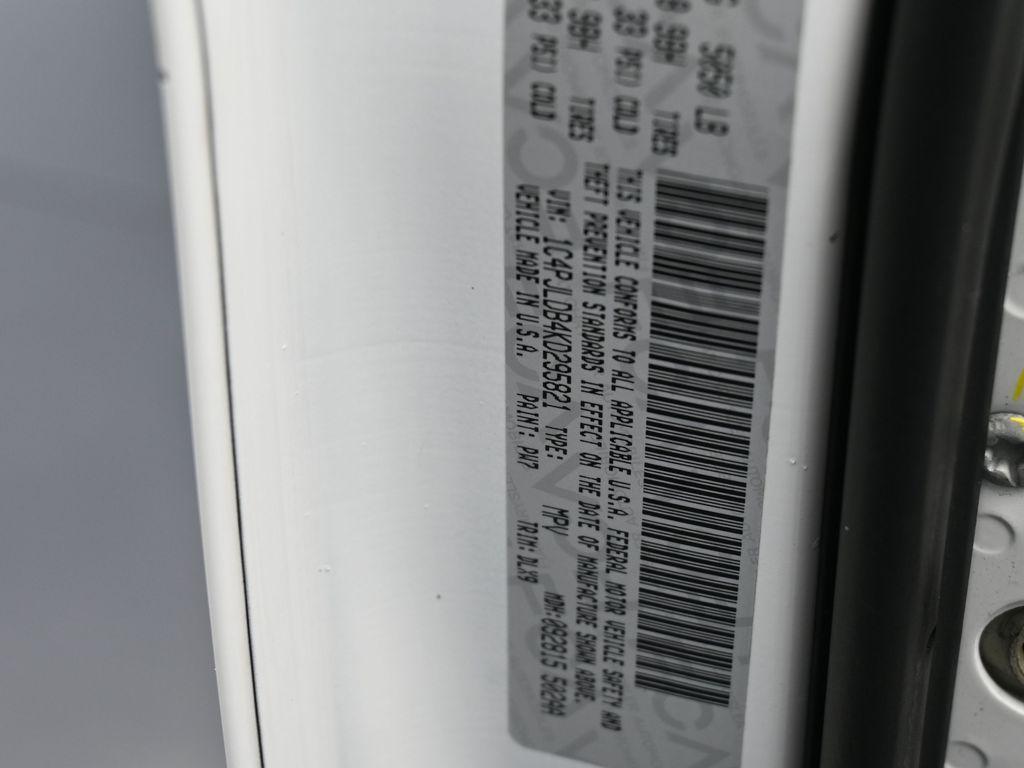 used 2019 Jeep Cherokee car, priced at $14,022