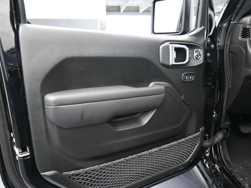 new 2026 Jeep Wrangler car, priced at $53,310