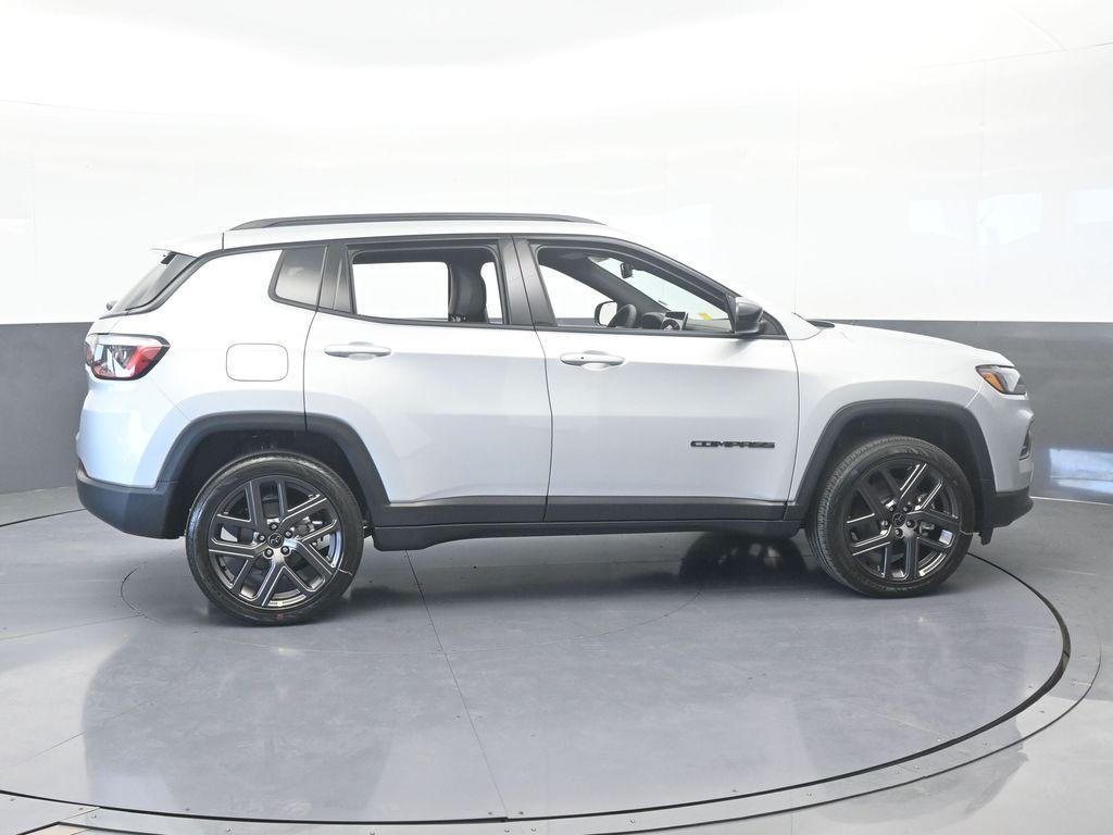 new 2026 Jeep Compass car, priced at $32,805