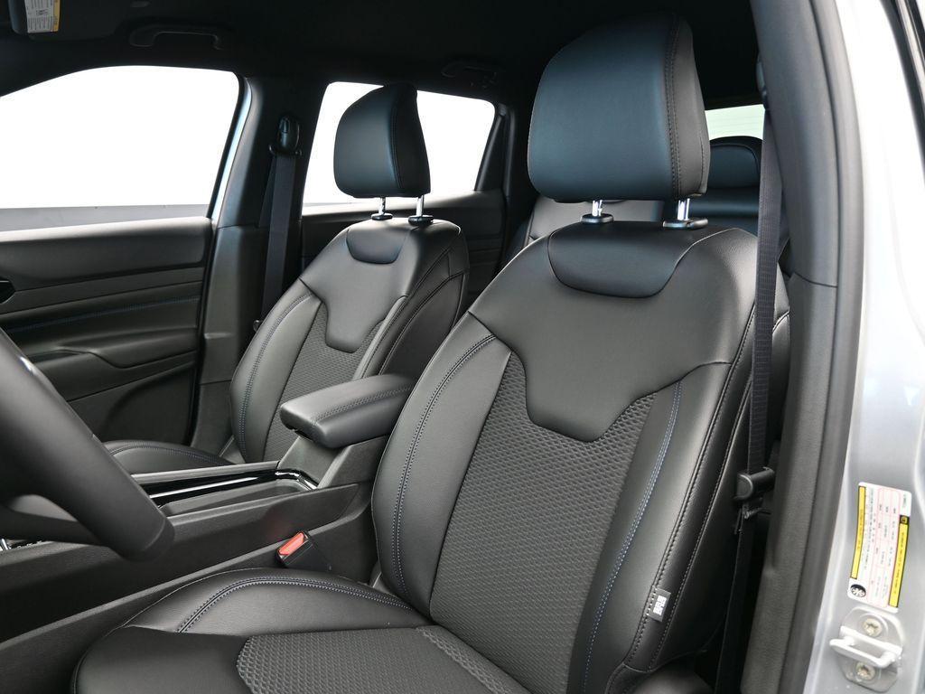 new 2026 Jeep Compass car, priced at $32,805