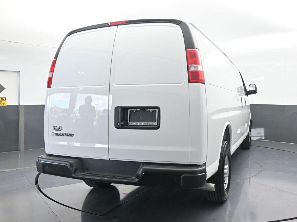 new 2025 Chevrolet Express 3500 car, priced at $50,578