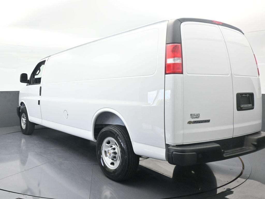 new 2025 Chevrolet Express 3500 car, priced at $50,578