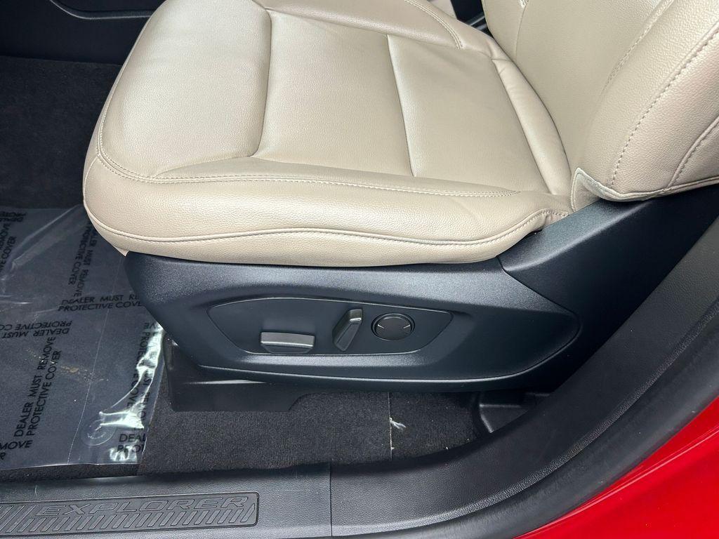 used 2021 Ford Explorer car, priced at $20,989