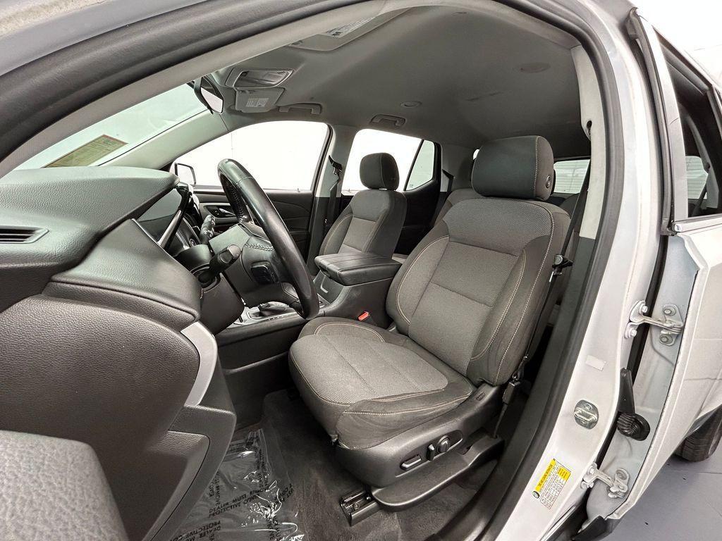 used 2019 Chevrolet Traverse car, priced at $15,991