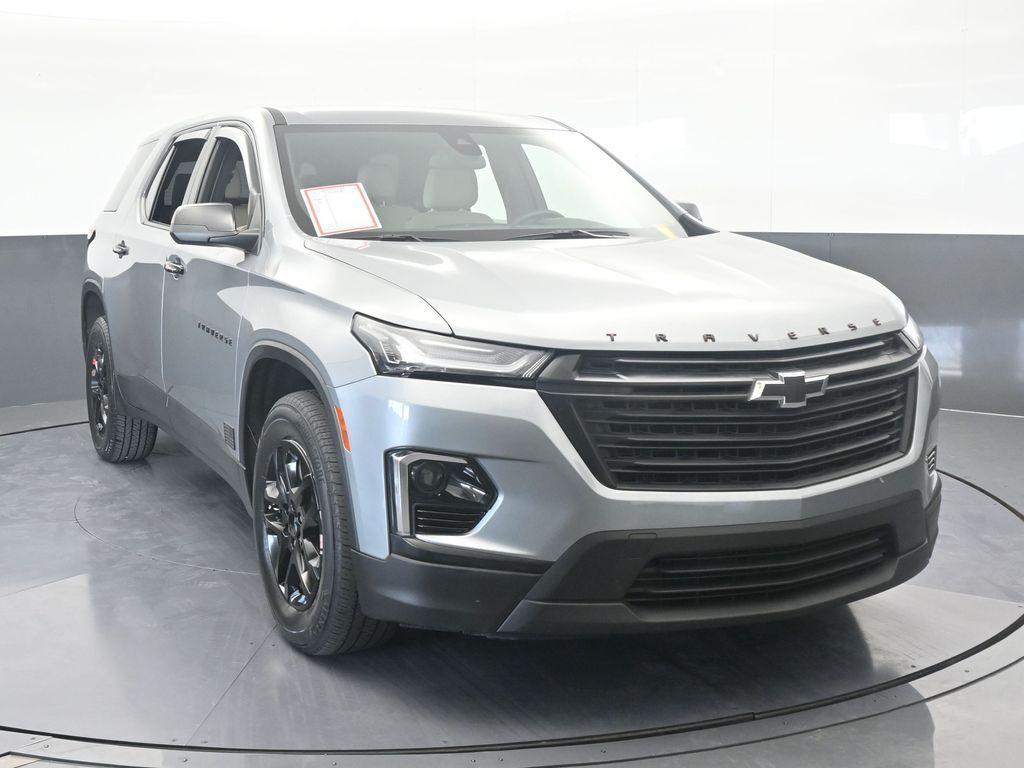 used 2023 Chevrolet Traverse car, priced at $22,995