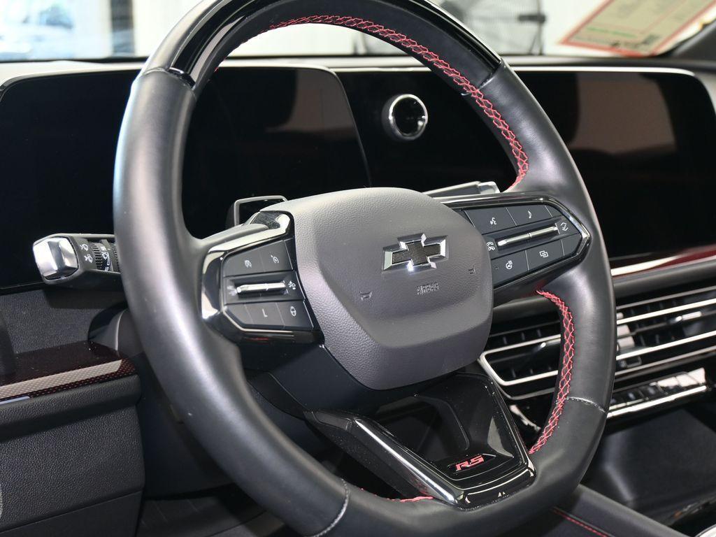 used 2024 Chevrolet Traverse car, priced at $42,583