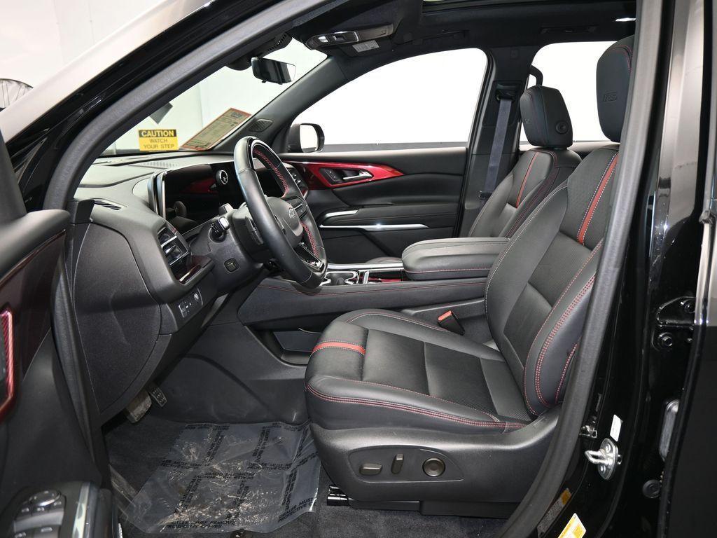 used 2024 Chevrolet Traverse car, priced at $42,583