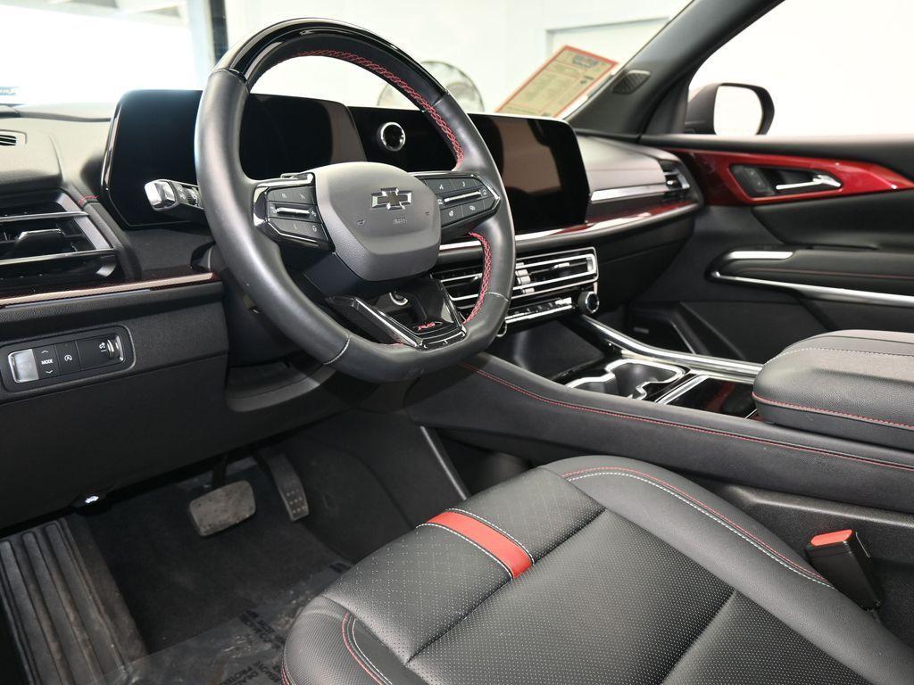 used 2024 Chevrolet Traverse car, priced at $42,583