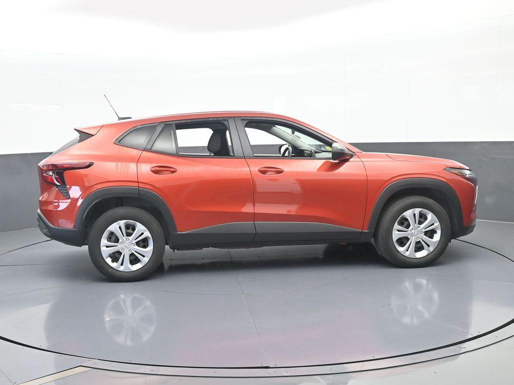 used 2024 Chevrolet Trax car, priced at $16,725