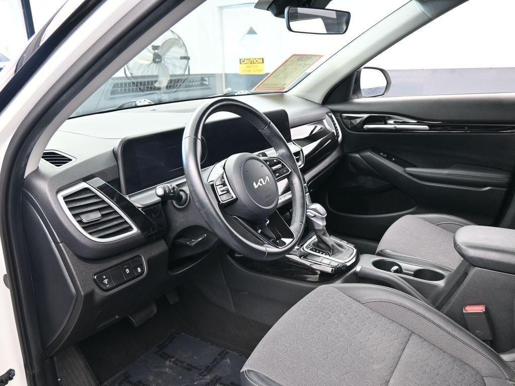 used 2024 Kia Seltos car, priced at $16,898