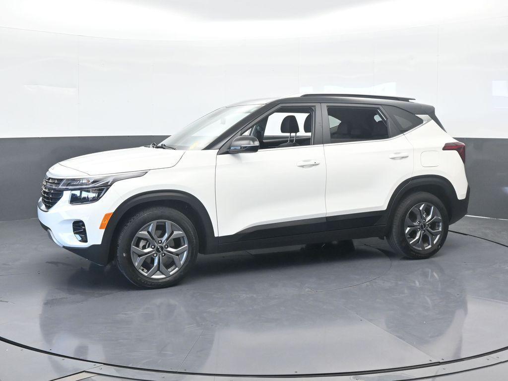 used 2024 Kia Seltos car, priced at $16,898