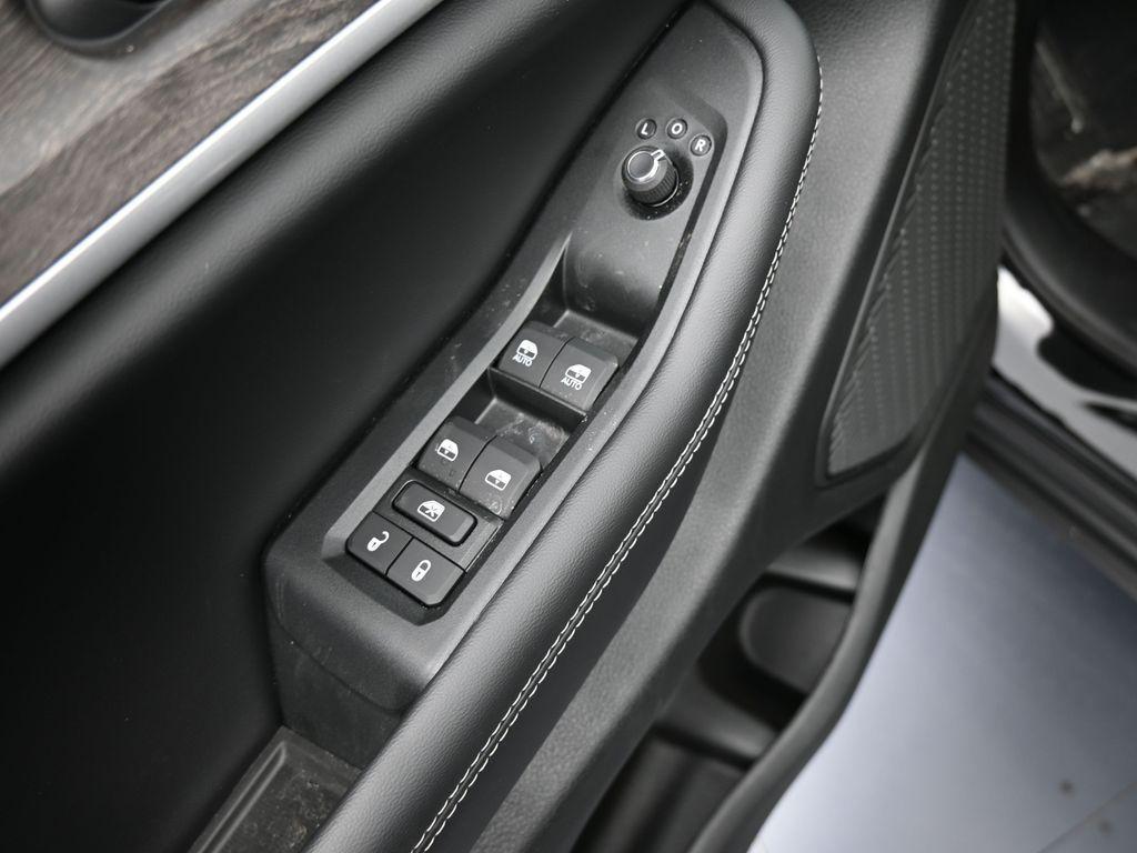 new 2025 Jeep Grand Cherokee car