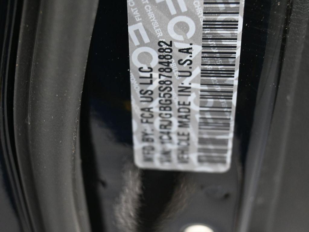 new 2025 Jeep Grand Cherokee car