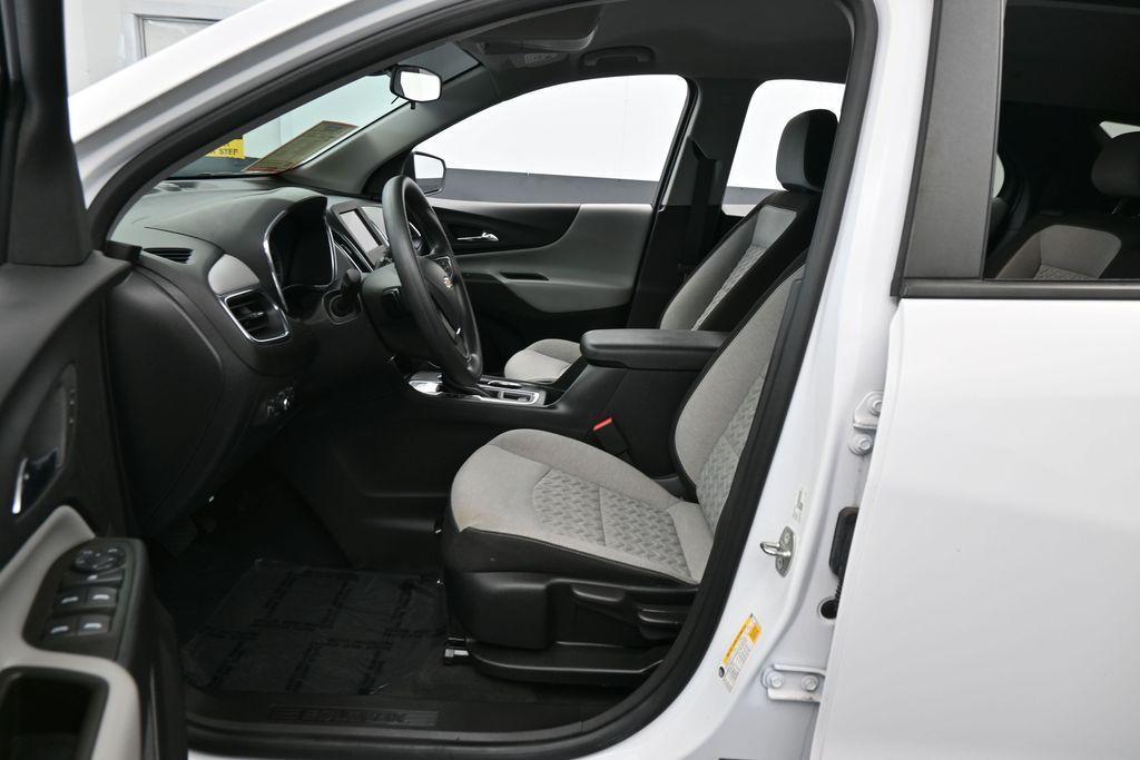 used 2024 Chevrolet Equinox car, priced at $18,991