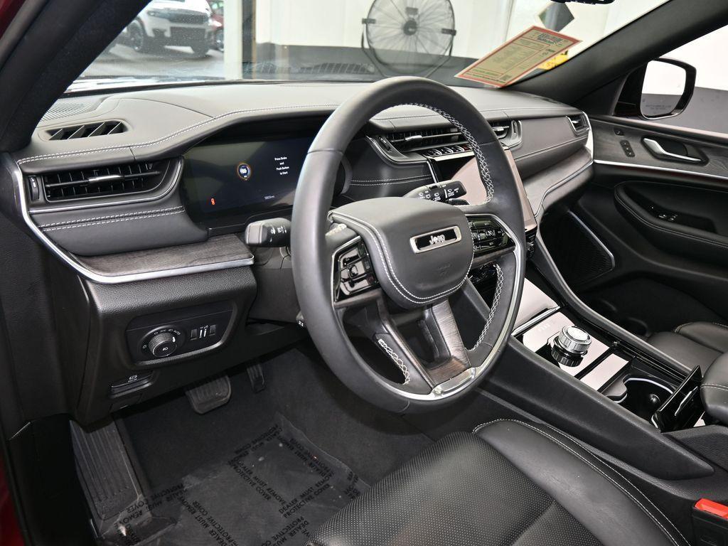 used 2023 Jeep Grand Cherokee car, priced at $34,777