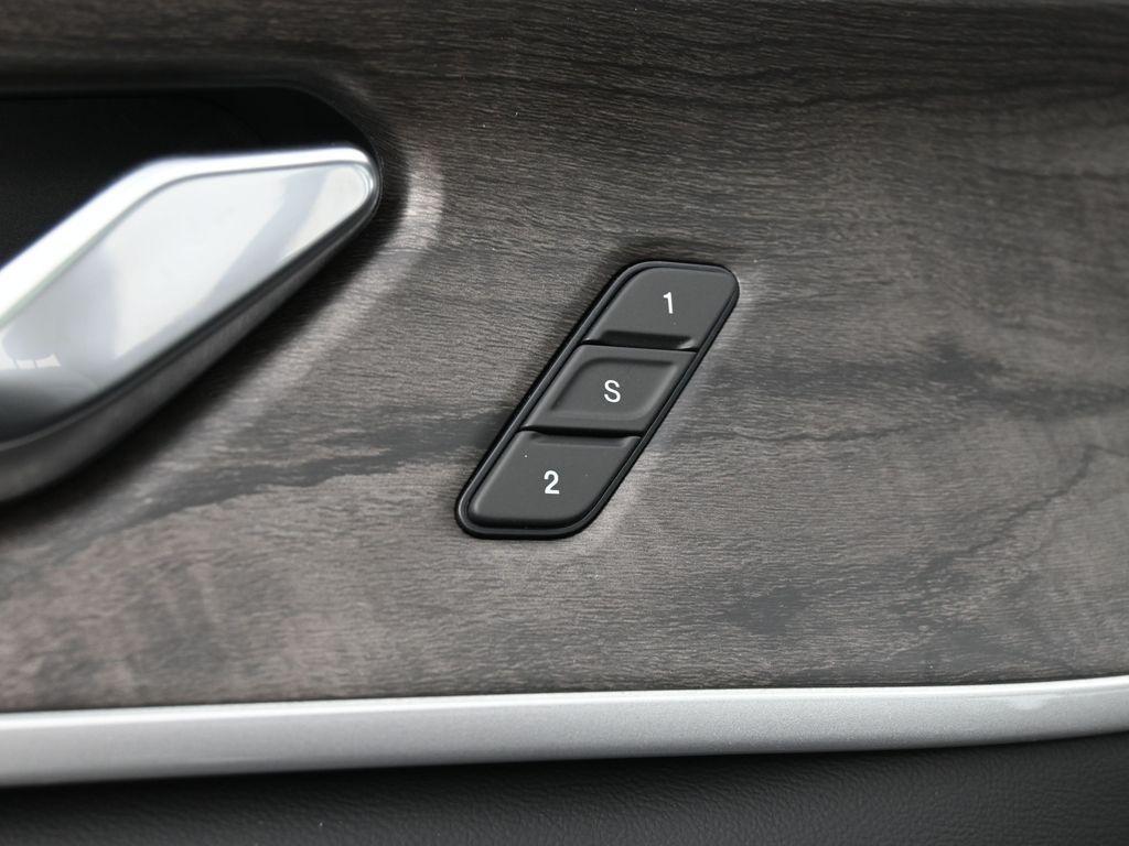 new 2026 Jeep Grand Cherokee car, priced at $48,805