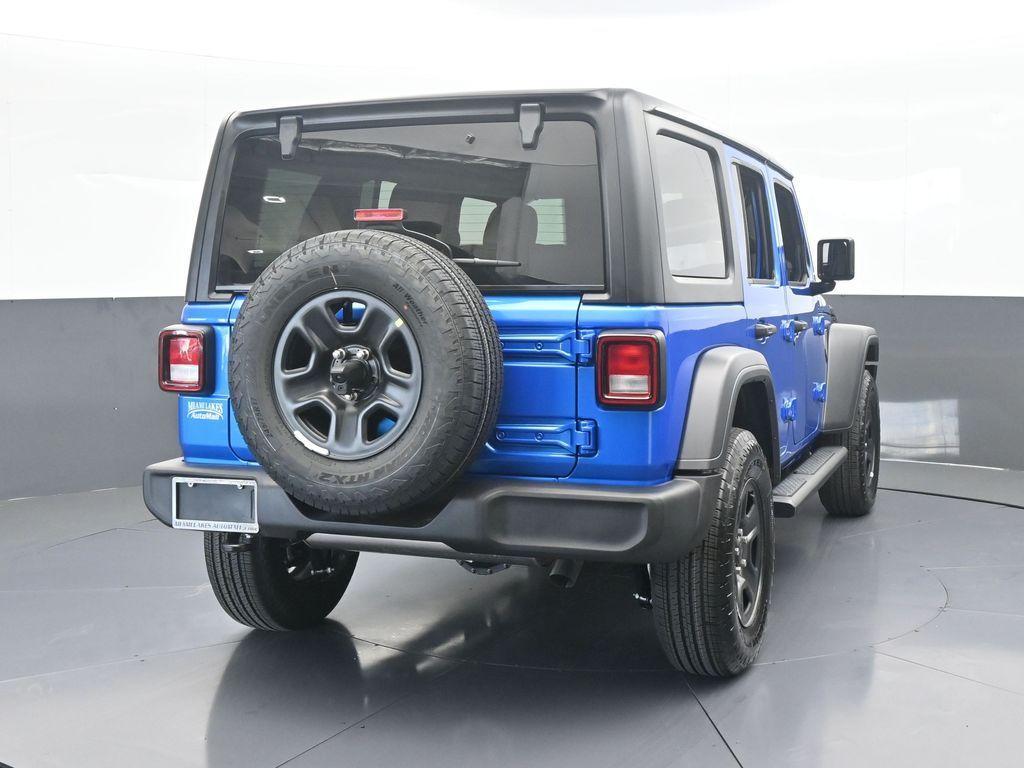new 2026 Jeep Wrangler car, priced at $46,535