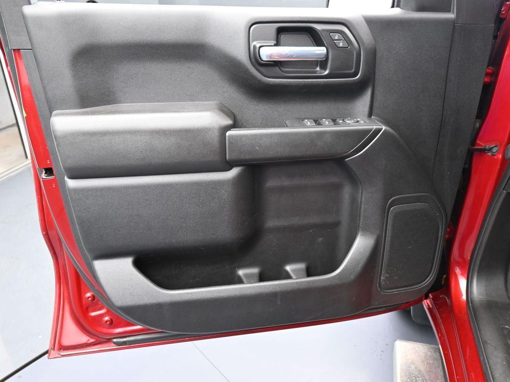 used 2021 Chevrolet Silverado 1500 car, priced at $21,321