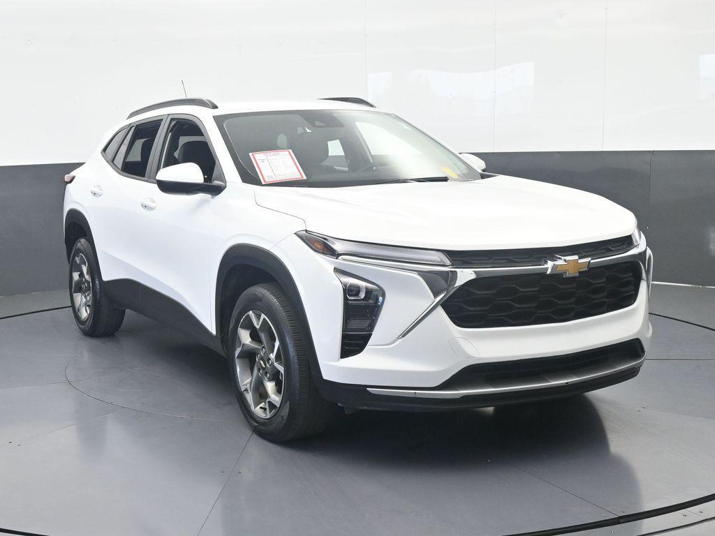 used 2024 Chevrolet Trax car, priced at $18,321
