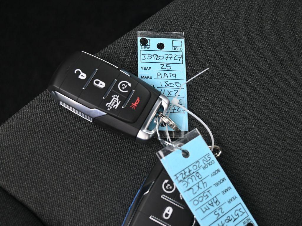 new 2025 Ram 1500 car