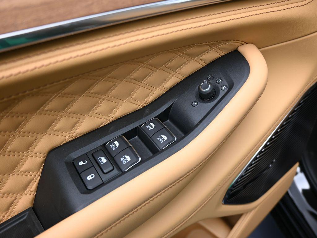 new 2025 Jeep Grand Cherokee L car