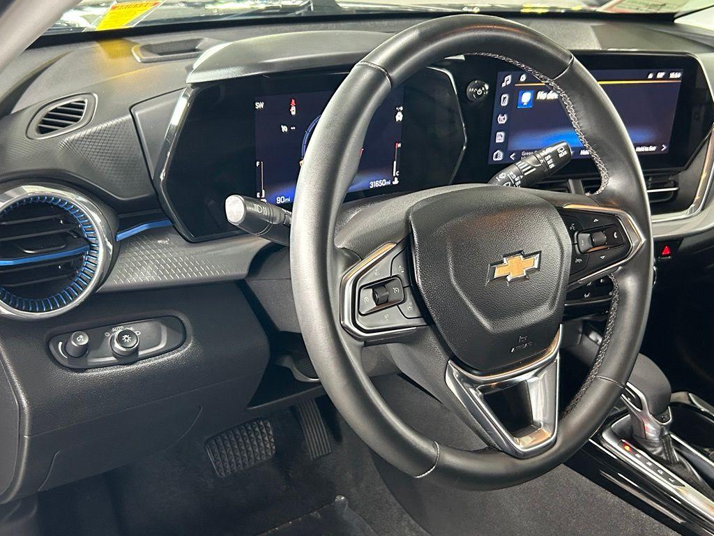 used 2025 Chevrolet Trax car, priced at $18,198