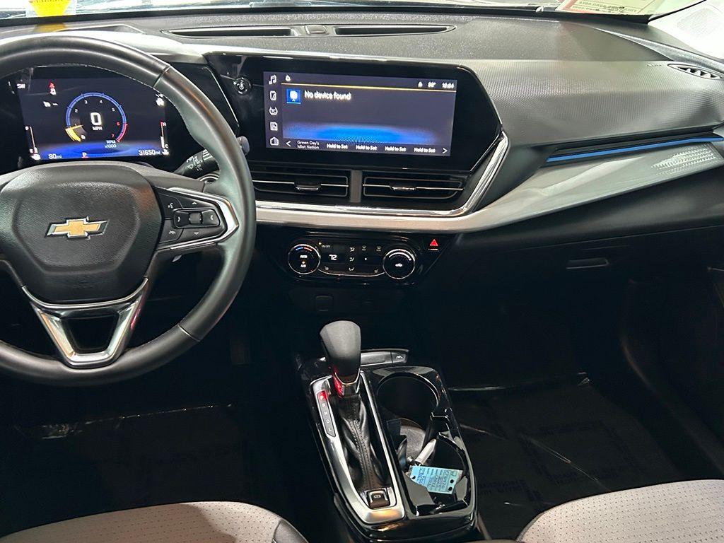 used 2025 Chevrolet Trax car, priced at $18,198