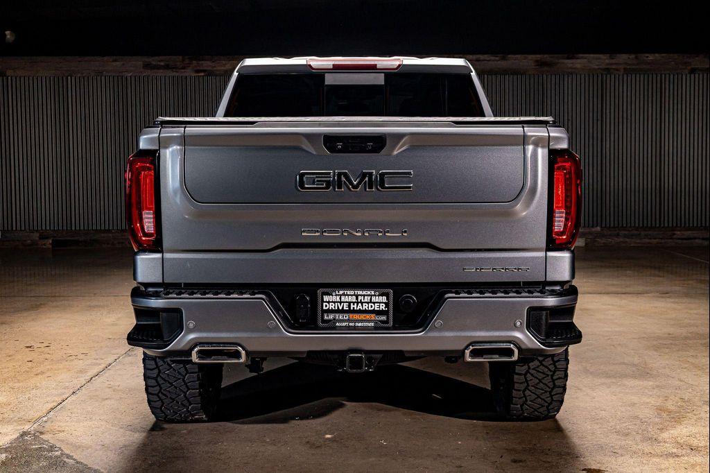 used 2022 GMC Sierra 1500 car, priced at $51,990