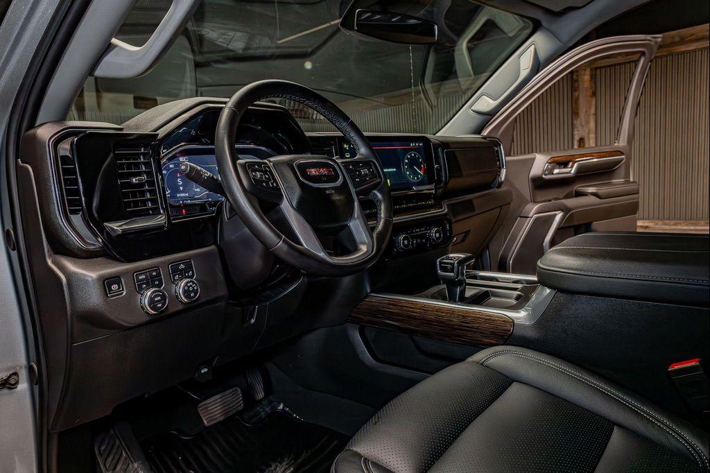 used 2024 GMC Sierra 1500 car, priced at $51,990