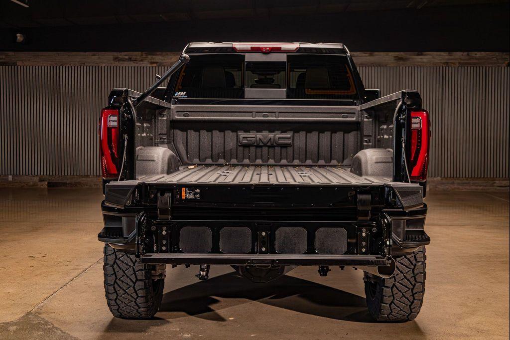 used 2025 GMC Sierra 2500 car, priced at $78,490